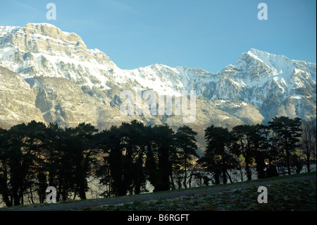 Churfirsten und Chaserrugg Berge über dem Walensee, Sarganserland SG Stockfoto