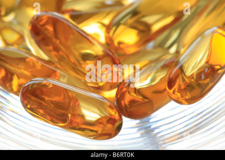 Omega-3 Fischöl Kapseln Stockfoto