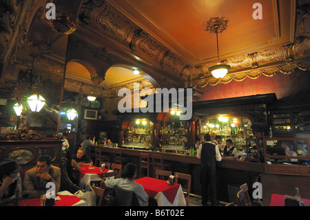 Innenraum der Bar La Opera, Mexiko-Stadt Stockfoto