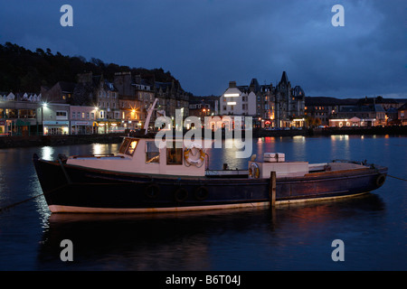 Oban Fischerei Hafen aus dem 18. Jahrhundert Stadt Zentrum typische Hafengebäuden Argyll Bute Scotland UK Stockfoto