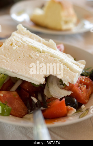 griechischer Salat auf Teller, Pilion Griechenland Stockfoto