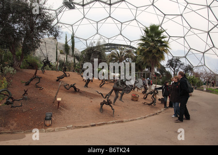 "Die Riten des Dionysos im Eden Project, Cornwall, UK Stockfoto