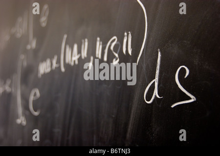 Mathematische Formeln auf Tafel Stockfoto