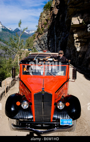 Red Jammer-Tour-Bus gebaut zwischen 1936 und 1939 von der Ford Motor Company für den Einsatz in den Nationalparks der USA wiederhergestellt Stockfoto