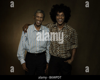 Porträt eines Reifen und jungen Mannes Stockfoto