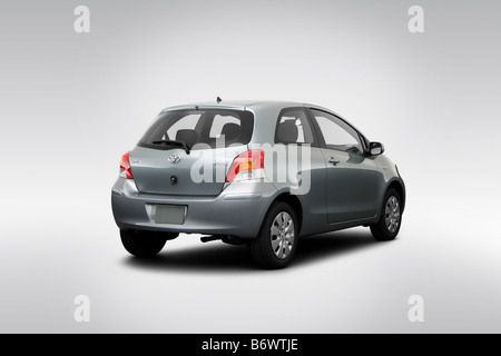 2009 Toyota Yaris in grau - hintere Winkel Ansicht Stockfoto