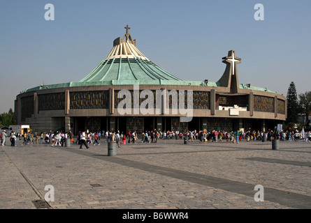 Mexiko, Mexiko-Stadt. Die Basilika von Guadalupe, gesehen als die zweitwichtigste Heiligtum des Katholizismus nach Vatikanstadt Stockfoto