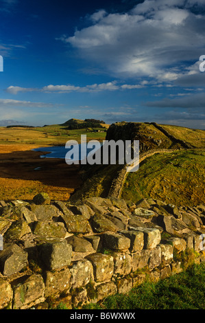 Crag Lough im Winter, Hadrianswall, betrachtet aus Stahl Rigg in der Nähe von zweimal gebraut, Northumberland National Park Stockfoto