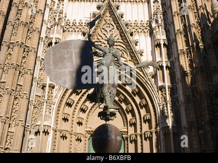 Kathedrale von Sevilla Spanien Sevilla zeigt La Puerta de San Cristobal Stockfoto