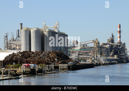 Industrial-Szene am Savannah River Georgia America USA Stockfoto