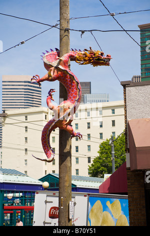 Dragon-Dienstprogramm Kletterstange in International District von Seattle, Washington, USA Stockfoto