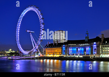 BA (British Airways) London Eye und County Hall Vereinigtes Königreich Stockfoto