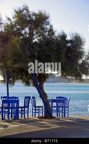 Taverne am Strand Insel Naxos Kykladen Griechenland Stockfoto