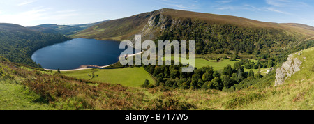 Lough Tay A Ansicht des Anwesens Guiness Lough Tay hoch in die Wicklow Mountains südlich von Dublin Stockfoto