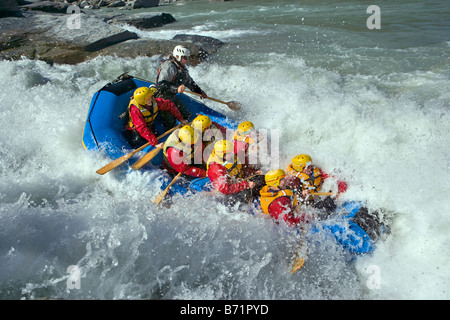 Neuseeland, Südinsel, Queenstown. Wildwasser rafting im Shotover River. Stockfoto