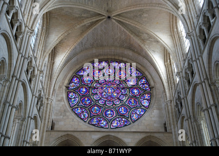 Rosette der Kathedrale Notre-Dame (Laon, Champagne, Frankreich) Stockfoto