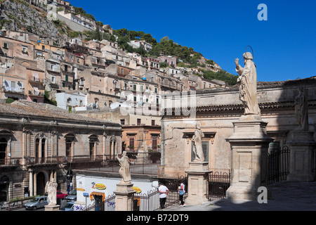 Modica von den Stufen des San Pietro, Sizilien Stockfoto