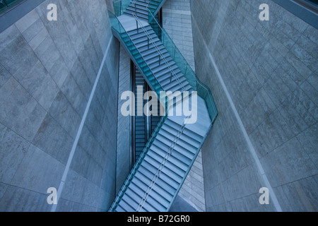 Rolltreppe in die Liverpool One (Liverpool 1) Einzelhandel einkaufen Entwicklung in Liverpool (Paradise Street-Entwicklung) Stockfoto