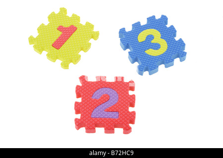 Buntes Puzzle Blöcke mit Zahlen von eins, zwei und drei Stockfoto