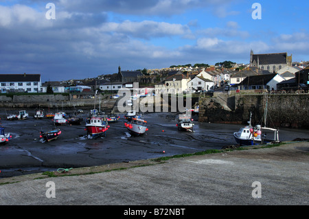 Innenhafen, Hafendamm, Cornwall, UK Stockfoto