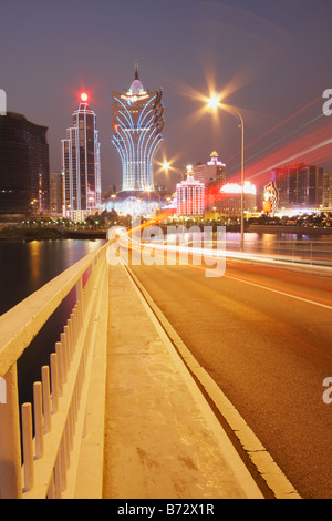 Blick auf die Innenstadt von Macau aus Macau, Taipa-Brücke Stockfoto