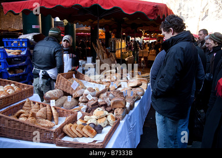 Bäckerei Stand auf Borough Market London England. Stockfoto