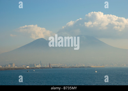 Vesuv in Bucht von Neapel Italien Europa Stockfoto