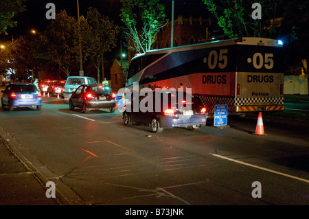 Polizei Drogen und Alkohol Atem Tests in Melbourne Victoria Australien Stockfoto