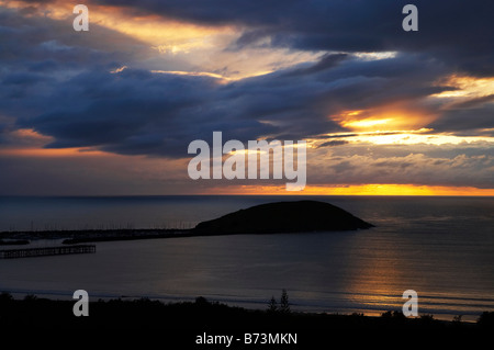 Sonnenaufgang über Coffs Harbour und Muttonbird Island New South Wales Australien Stockfoto