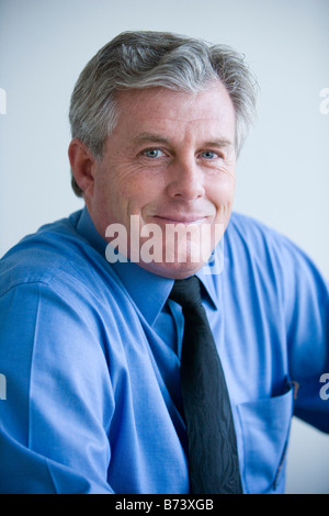 Porträt von Unterschieden im mittleren Alter Geschäftsmann Stockfoto