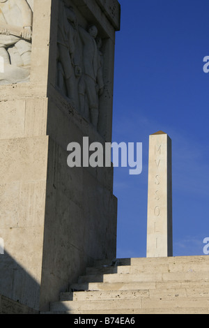 Mussolini-Obelisk-Denkmal an der Foro Italico in Rom Stockfoto