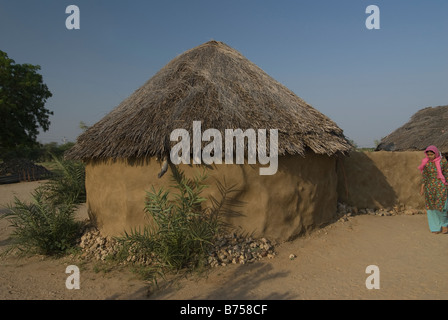 EINE BISHNOI DORF IN RAJASTHAN, INDIEN Stockfoto