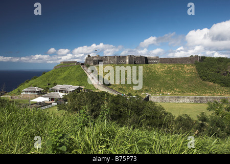 Ansicht des Brimstone Hill Fortress Nationalparks in St Saint Kitts in der Karibik, West Indies. Stockfoto
