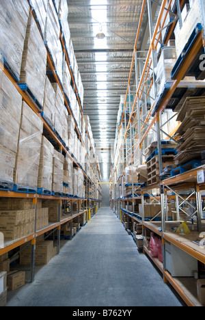 Großes Lager Interieur, Online-Vertrieb, Port Hills Road, Christchurch, Canterbury, Neuseeland Stockfoto