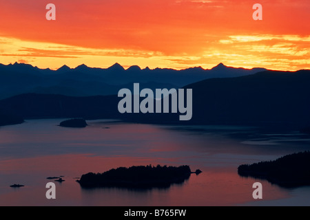 Berg Landschaft Gebirge Gebirgslandschaft Berglandschaft Kruzof Insel Baranof island Stockfoto