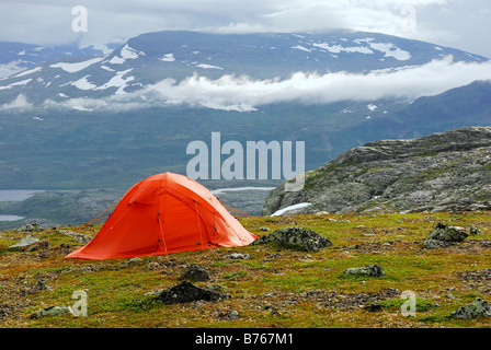 Outdoor-camping Stora Sjoefallet Np Lappland Schweden Laponia Norrbotten Europa Zelt Abenteuer Urlaub Nationalpark Stockfoto