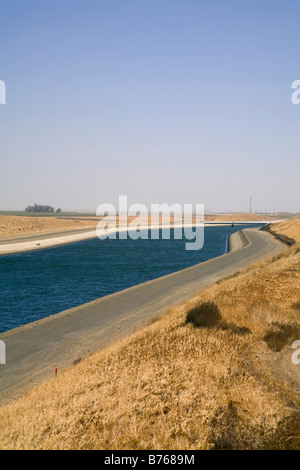 Die California Aqueduct, Merced County, Kalifornien, USA Stockfoto