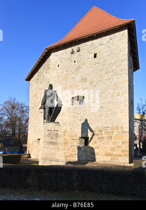 Statue von Baba Novac (Hauptmann der König Mihai Viteazul) vor die Schneider Bastion in der Stadt von Cluj-Napoca, Rumänien Stockfoto