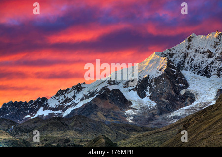 Sonnenuntergang in den Anden Stockfoto