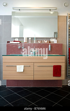 Modernes Badezimmer, moderne Badezimmer Stockfoto