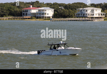 Homeland Security Patrouillenboot patrouillieren Intracoastal Wasser-Strasse in St. Augustine Florida USA Stockfoto