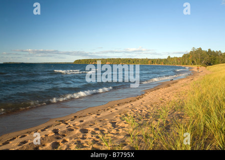 WISCONSIN - Strand am kleinen Sand Bay am Lake Superior in Apostle Islands National Lakeshore. Stockfoto