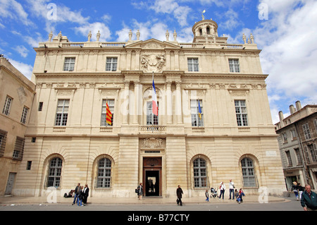 Hotel de Ville, Rathaus, Place De La Republique, Arles, Bouches-du-Rhône, Provence-Alpes-Cote d ' Azur, Südfrankreich, Frankreich Stockfoto