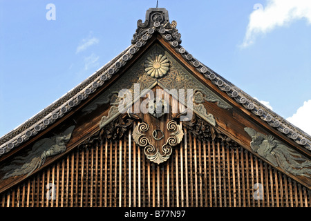 Japanischer Tempel Dach auf die Nijo Burg in Kyoto, Japan Stockfoto