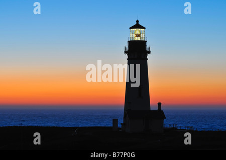 Yaquina Head Lighthouse, höchste Leuchtturm in Oregon, 28,5 m Punkt von Interesse, Yaquina Head, Oregon, USA, Nordamerika Stockfoto