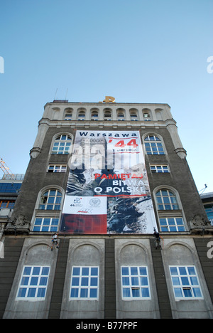 Reste des Warschauer Uprasing von 1944 gegen die Nazi-Besatzung. PASTA-Gebäude an der Zielna Street. Stockfoto