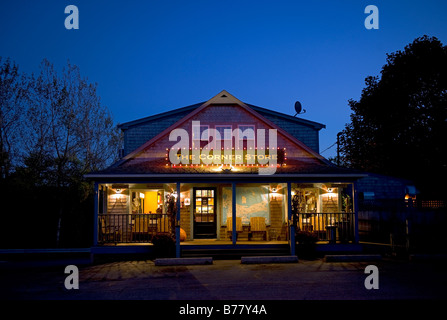 Die Ecke store Alt, Queen Anne Rd, Chatham, Massachusetts, USA Stockfoto