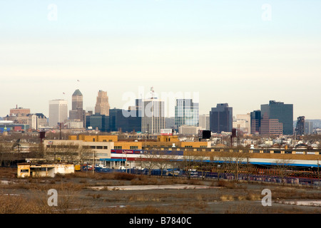 Newark New Jersey Skyline Looking nordwestlich von Newark Airport area Stockfoto