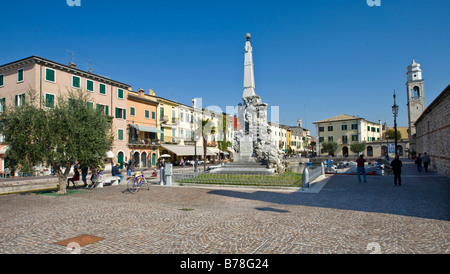 Lazise, Gardasee, Lago di Garda, Lombardei, Italien, Europa Stockfoto