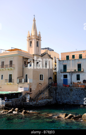 Kirche von San Giuseppe, Stadt Lipari auf der Insel Lipari, Äolischen oder Liparischen Inseln, Tyrrhenischen Meer, Süditalien, Italien, Europa Stockfoto